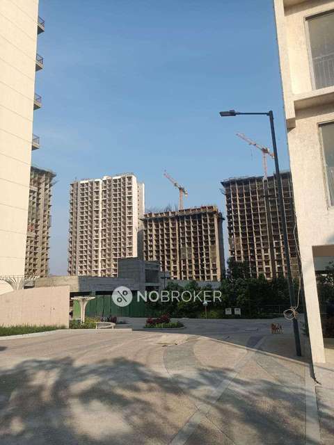 2 BHK Flat In Godrej Park Greens for Rent  In Mamurdi