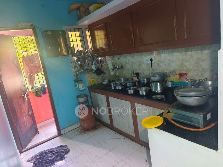 2 BHK Flat In Vijay's Appartment for Rent  In Vijay's Apartment