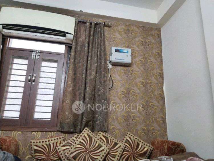 2 BHK Flat In Ali Apartment For Sale  In Okhla