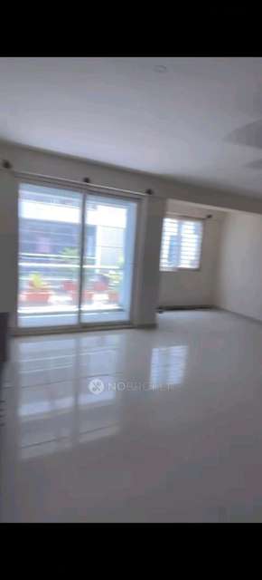 2 BHK Flat In King George Avenue Boragunte, Sarjapur for Rent  In Rqqj+99, Thyvakanahally, Tyayakana Halli, Karnataka 562125, India