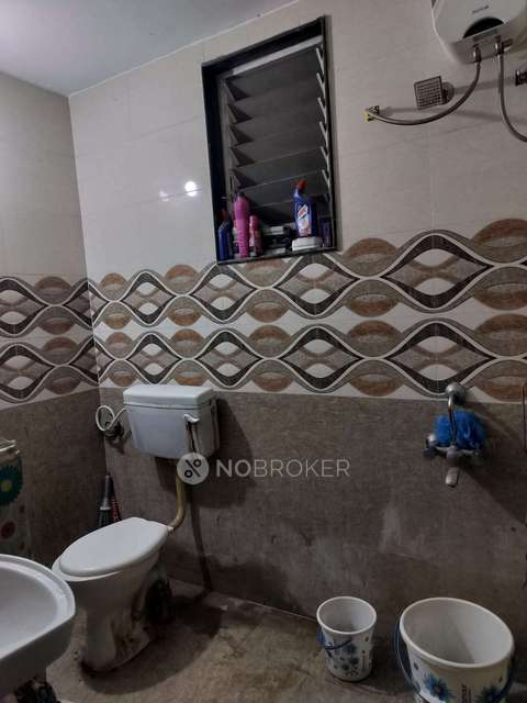 1 BHK Flat In Gayatri Park for Rent  In  Vishrantwadi