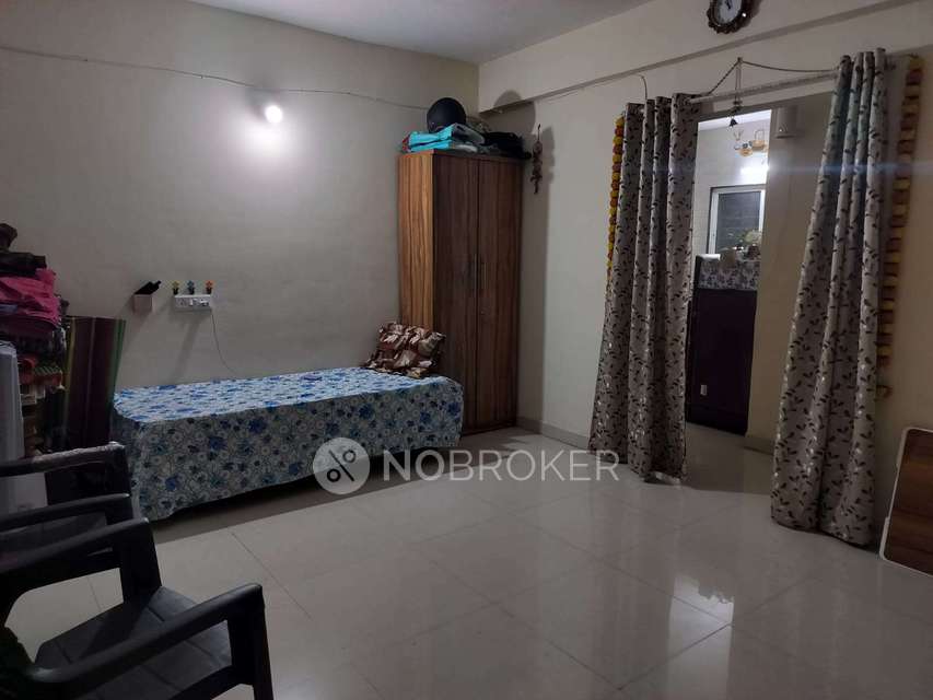 1 BHK Flat In Gayatri Park for Rent  In  Vishrantwadi