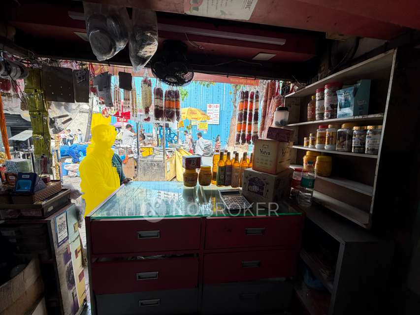 Shop in Matunga East, Mumbai for sale 