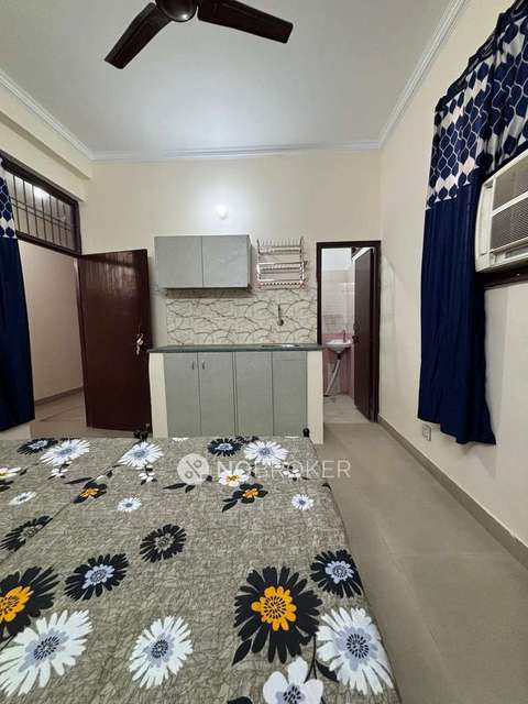 PG for Boys in Sector 45