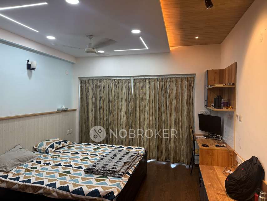 Single Room for Male In 3 BHK  In Sjr Vogue Residences In Whitefield