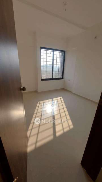 2 BHK Flat In Roshan Milestone for Rent  In Tathawade