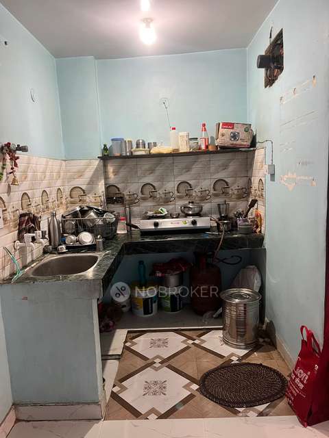 PG for Anyone in West Sant Nagar, Burari