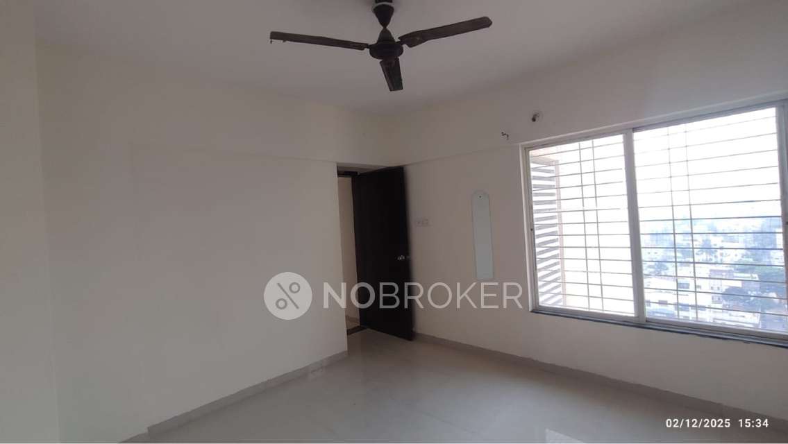Single Room for Female In 2 BHK  In Bramha Skycity In Bramha Skycity