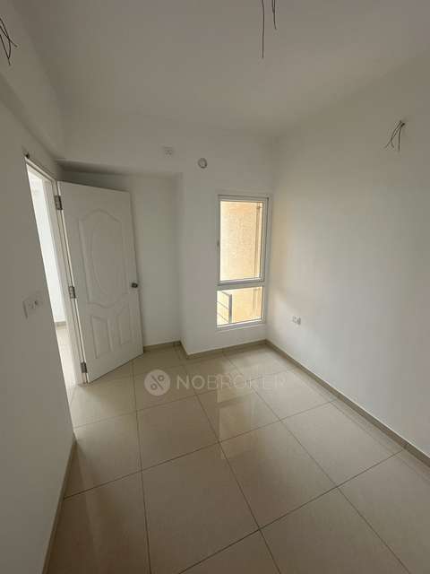 2 BHK Flat In Urbanrise Manhattan Condos For Sale  In Padur