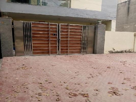 PG for Anyone in Sector 62