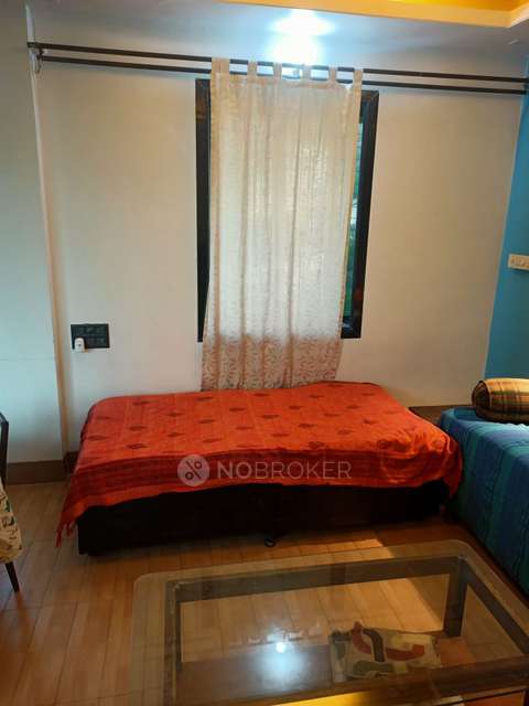 2 BHK Flat In Shri Kumar C.h.s  for Rent  In Santacruz East - Vakola