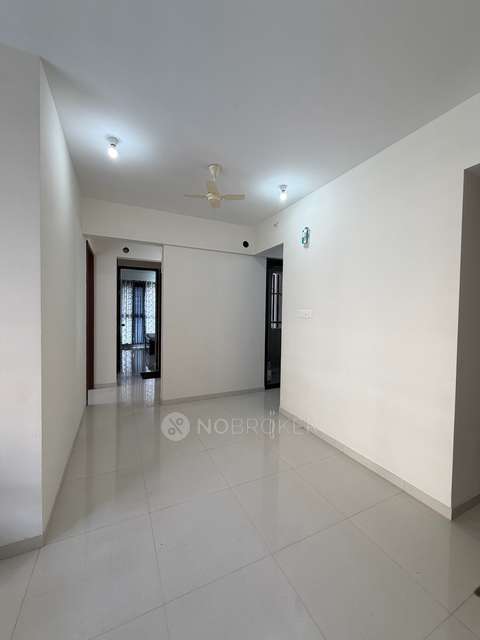 3 BHK Flat In Mantra Mesmer for Rent  In Mundhwa