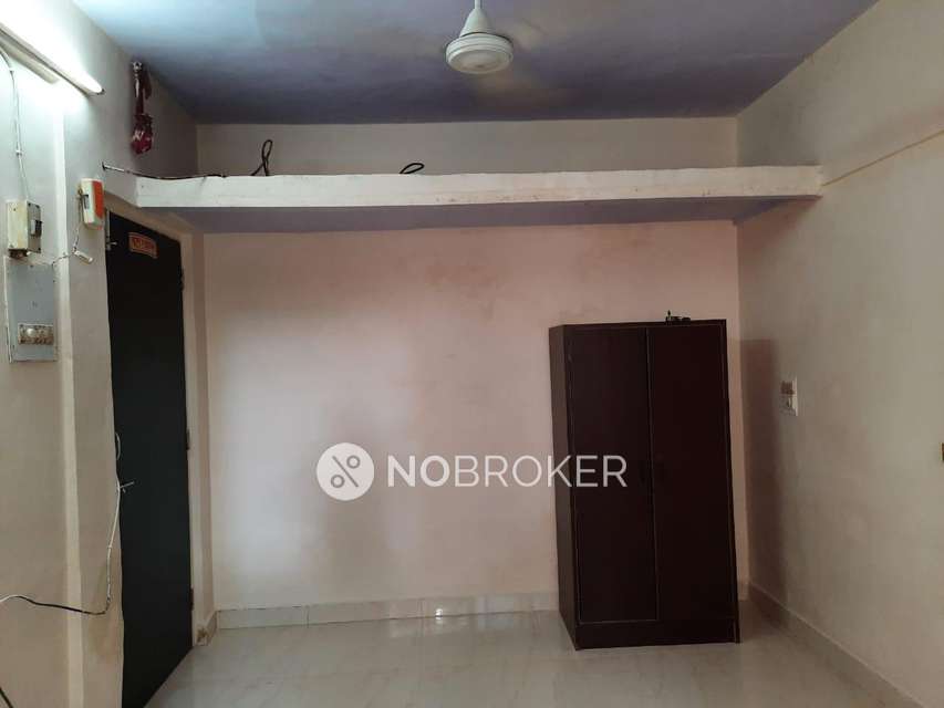 1 RK Flat In Sundeep Chs, Santacruz East For Sale  In Santacruz East