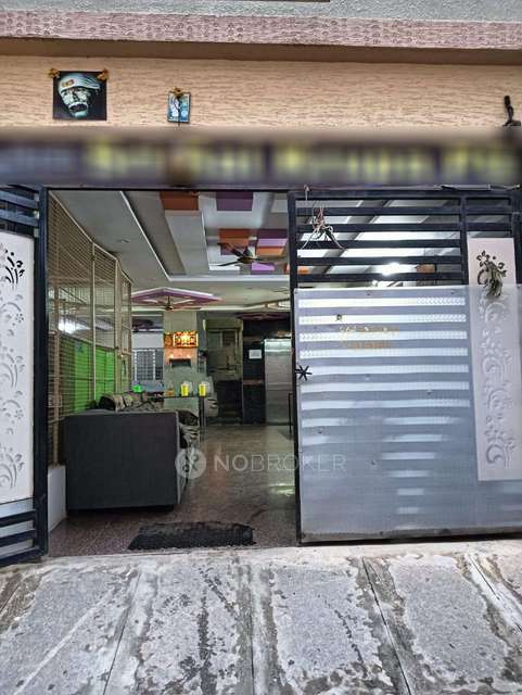 PG for Boys in Sathnur Village