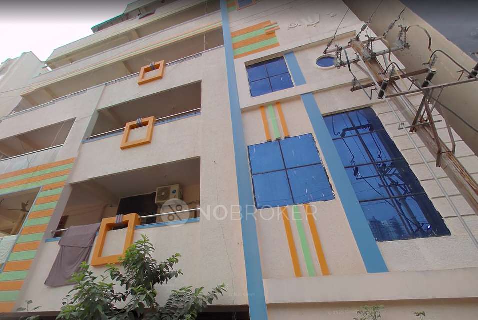 Shared Room for Female In 2 BHK  In Renuka Nilayam In Gachibowli