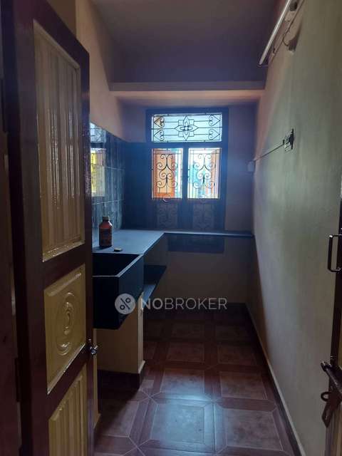 2 BHK Flat In Thangavelu Vaithiyar Street, Triplicane for Rent  In Thangavel Vaithiyar Street