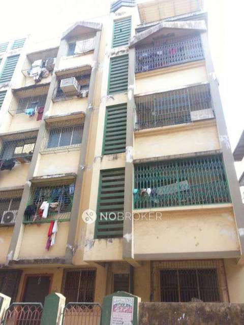 1 BHK Flat In Al Madina Apartment for Lease  In Kausa