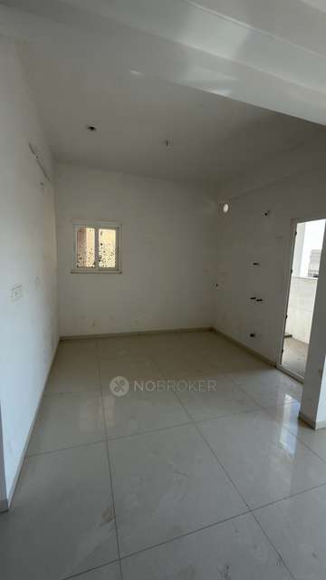 2 BHK Flat In Rajapushpa Imperia For Sale  In Tellapur