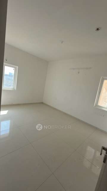 2 BHK Flat In Rajapushpa Imperia For Sale  In Tellapur