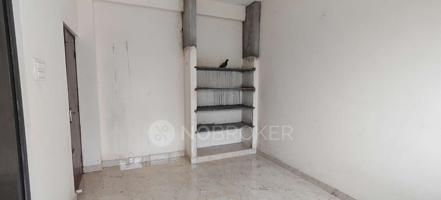 2 BHK Flat In Aarudhra Flats For Sale  In Madambakkam