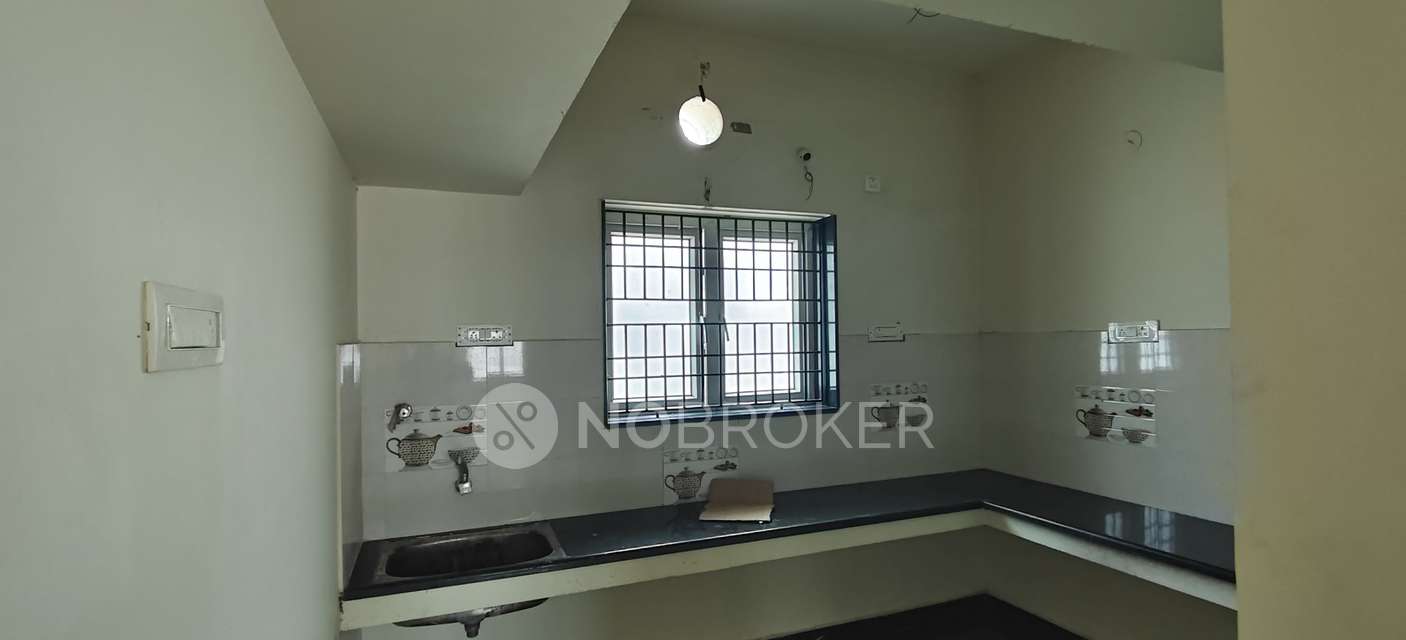 2 BHK Flat In Aarudhra Flats For Sale  In Madambakkam