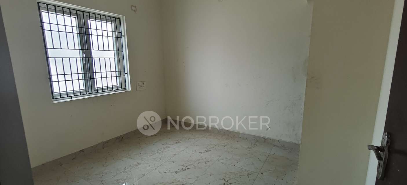 2 BHK Flat In Aarudhra Flats For Sale  In Madambakkam