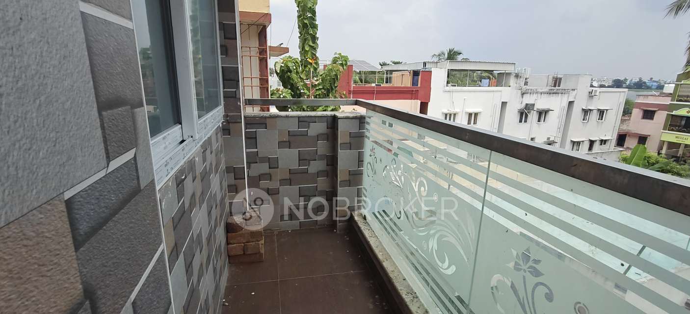 2 BHK Flat In Aarudhra Flats For Sale  In Madambakkam