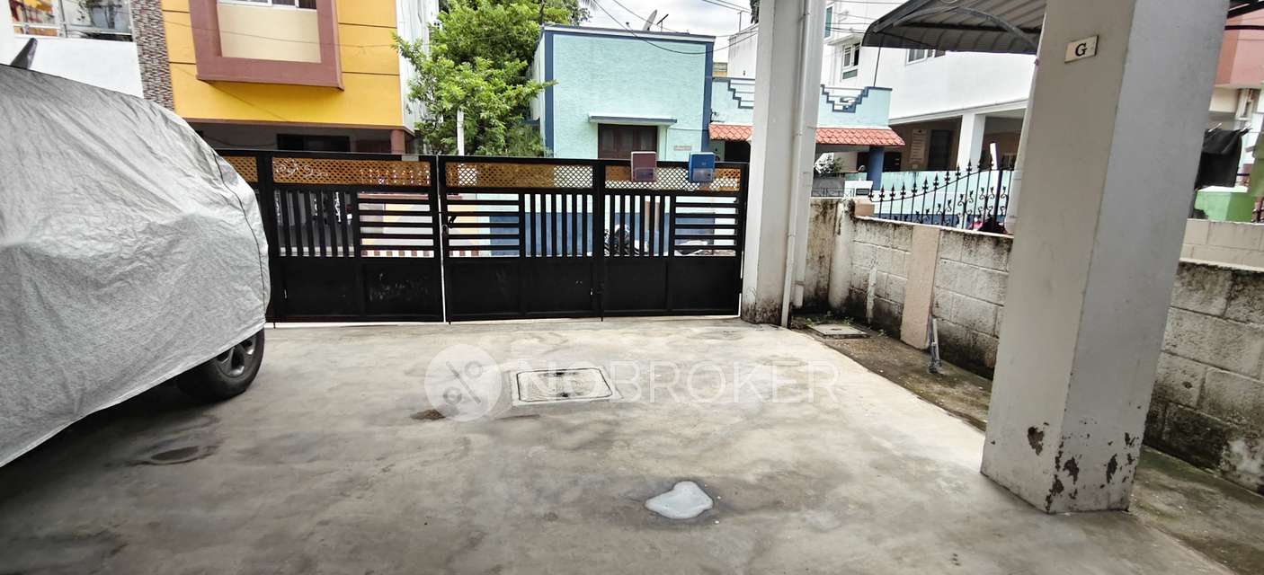 2 BHK Flat In Aarudhra Flats For Sale  In Madambakkam