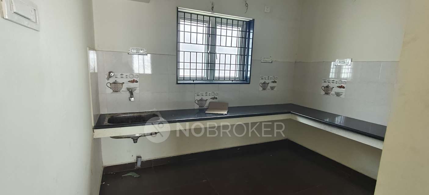 2 BHK Flat In Aarudhra Flats For Sale  In Madambakkam