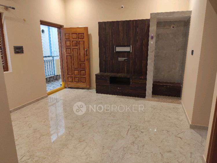 1 BHK House for Rent  In Srn Layout