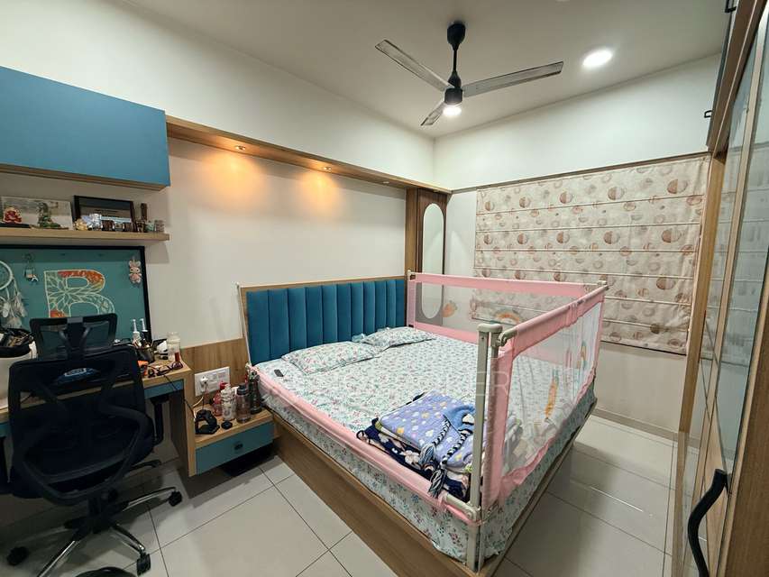 2 BHK Flat In Kolte Patil Life Republic for Rent  In Hinjewadi