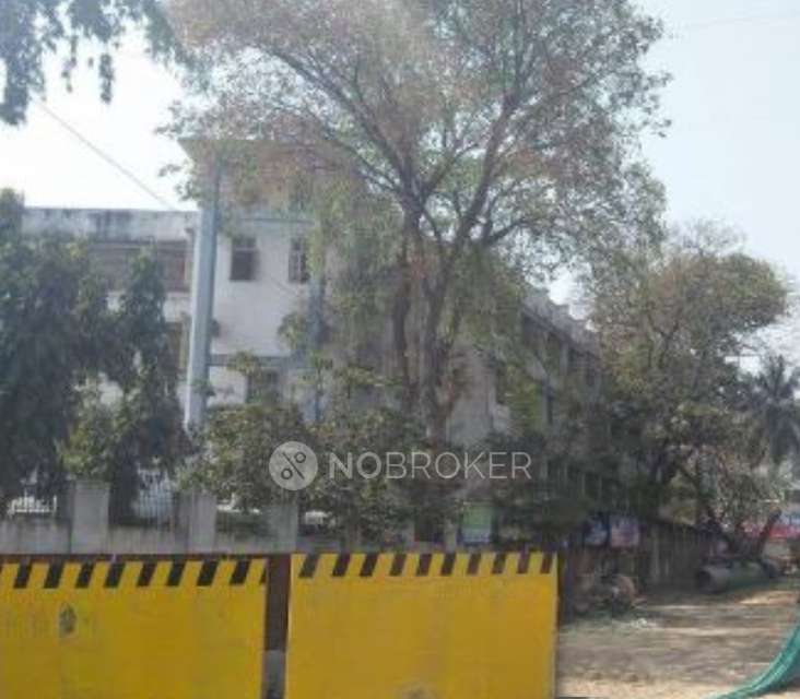 1 RK Flat In Vikhroli for Rent  In Vikhroli East Market
