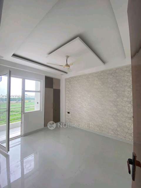 3 BHK Flat In Casa View For Sale  In Bisrakh Jalalpur
