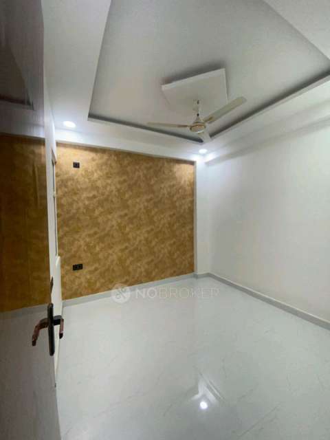 3 BHK Flat In Casa View For Sale  In Bisrakh Jalalpur