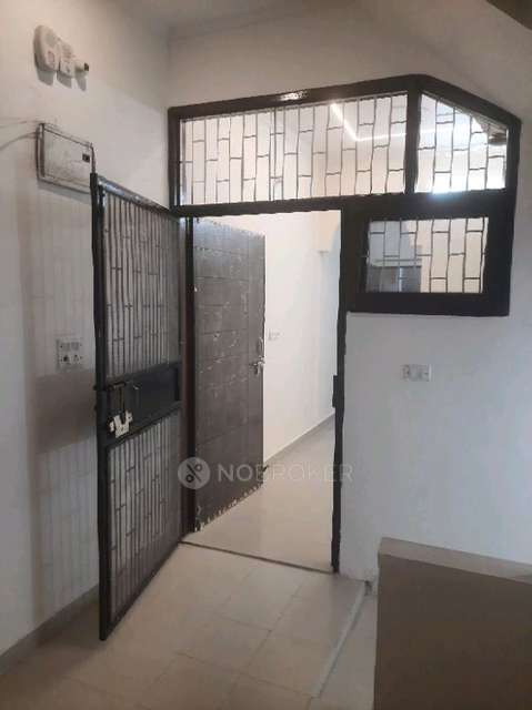 1 BHK House For Sale  In Jhilmil Colony