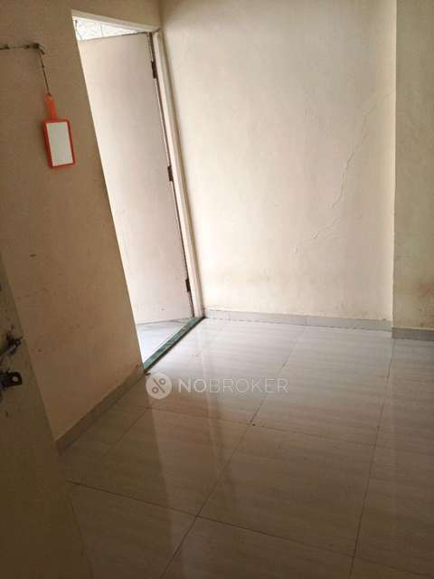 Shared Room for Female In 1 BHK  In Aryan Heights, Narhe Road  In Narhe 