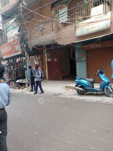 Shop in Vasant Kunj, Delhi for Rent 