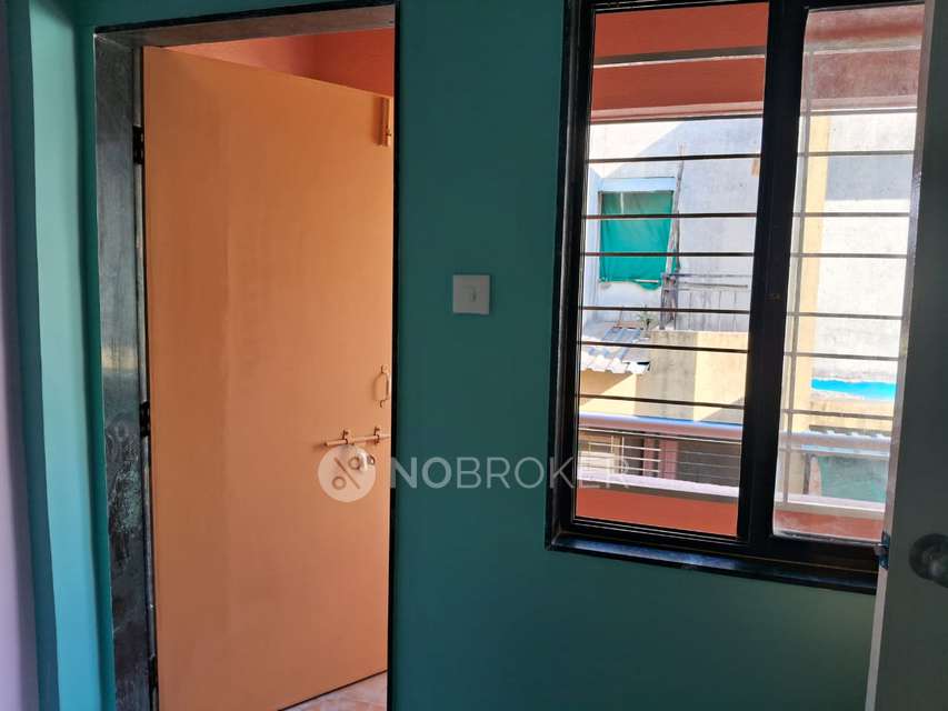 2 BHK Flat In Lilly for Rent  In Surya Kiran Society
