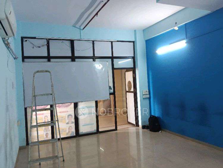 Shop in 01, Sanewadi, Mumbai for sale 