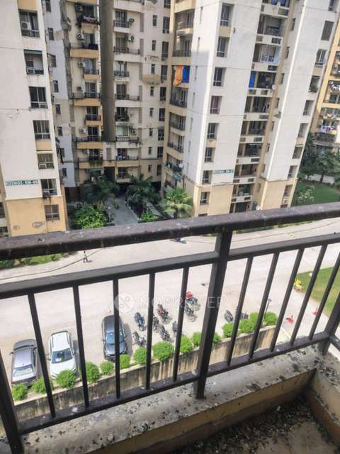 2 BHK Flat In Jaypee Kosmos For Sale  In Sector 134