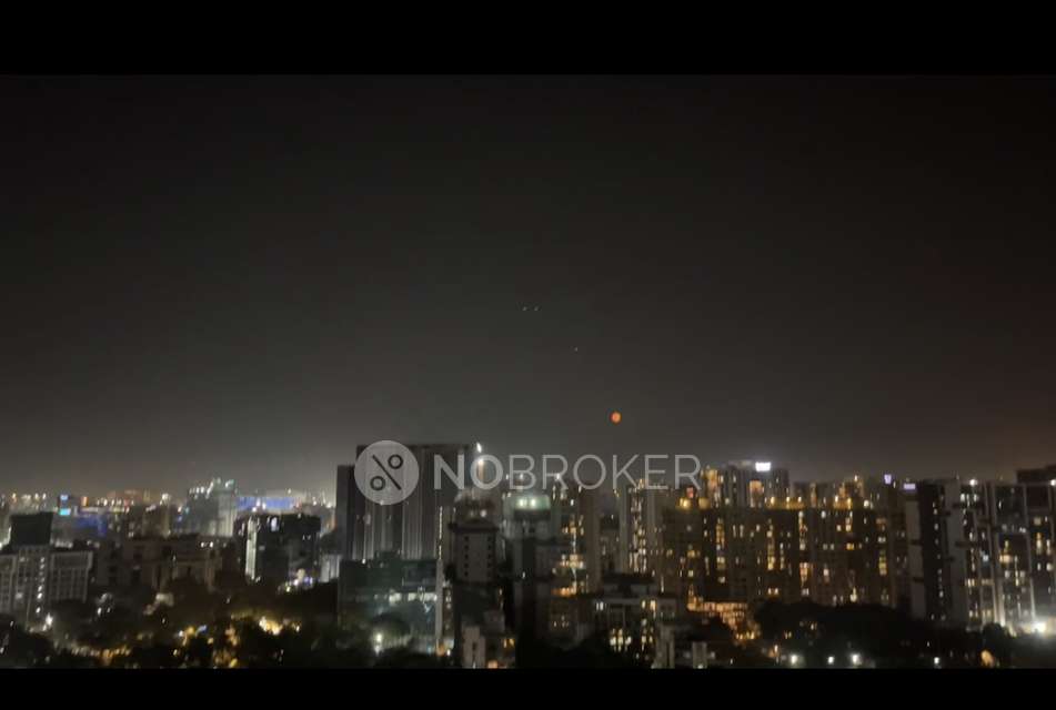 2 BHK Flat In Vaibhavlaxmi Address 51, Bandra East For Sale  In Bandra East