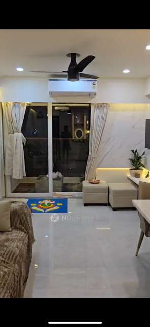 2 BHK Flat In Vaibhavlaxmi Address 51, Bandra East For Sale  In Bandra East