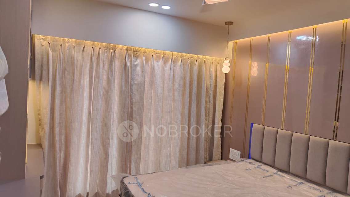 2 BHK Flat In Vaibhavlaxmi Address 51, Bandra East For Sale  In Bandra East