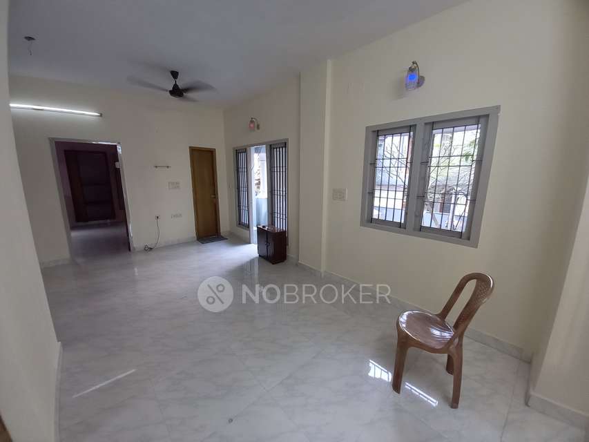 2 BHK Flat In Viswas  For Sale  In Virugambakkam