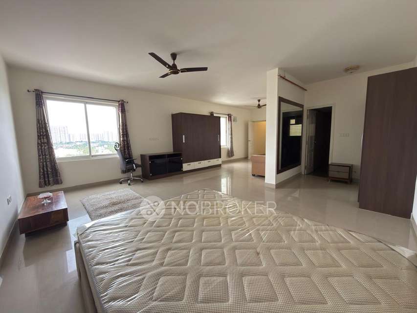 3 BHK Flat In Raja Aristos Apartment For Sale  In  Bannerghatta Road, Bangalore
