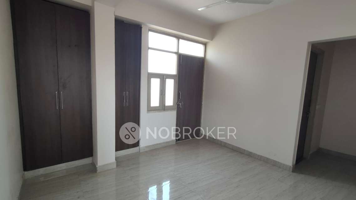 2 BHK Flat In Sai Dham  for Rent  In Wz 457, Block S