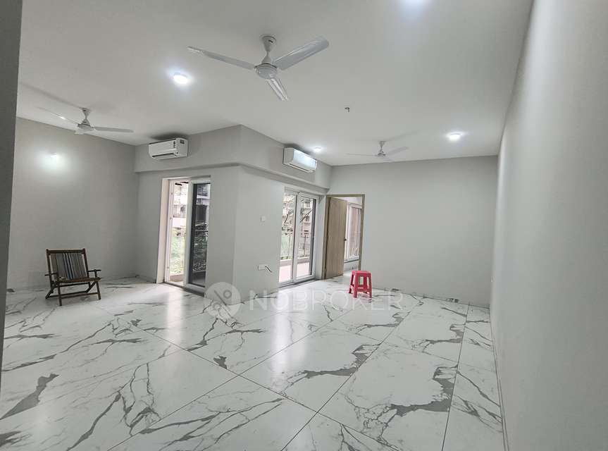 3 BHK Flat In Kumar Peninsula for Rent  In Baner