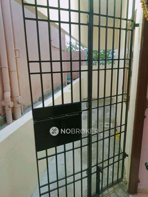 PG for Girls in Elcot Back Gate Road