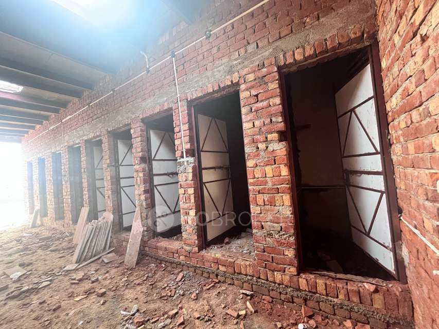 Shop in Sector 75, Gurgaon for Rent 