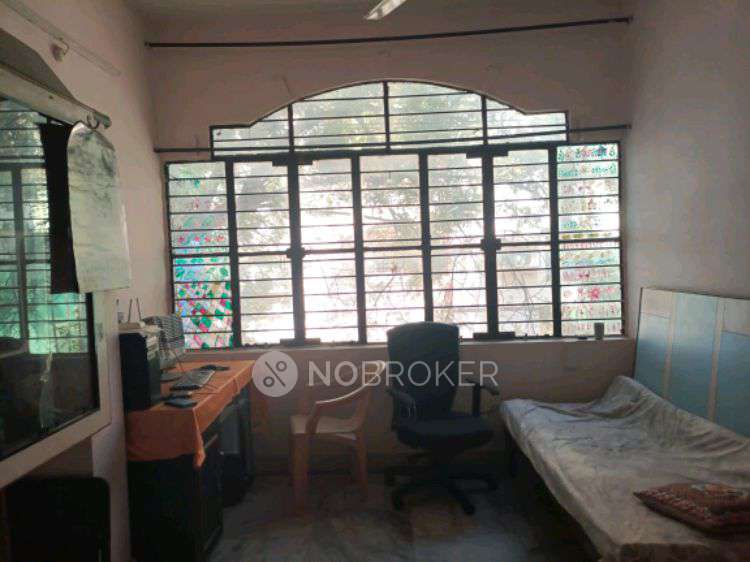 2 BHK Flat In Prashanti Nilayam, Lic Colony For Sale  In Mehdipatnam